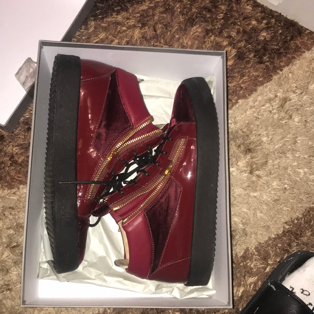 Men’s Midtop Giuseppe Zanotti- Burgundy Velvet